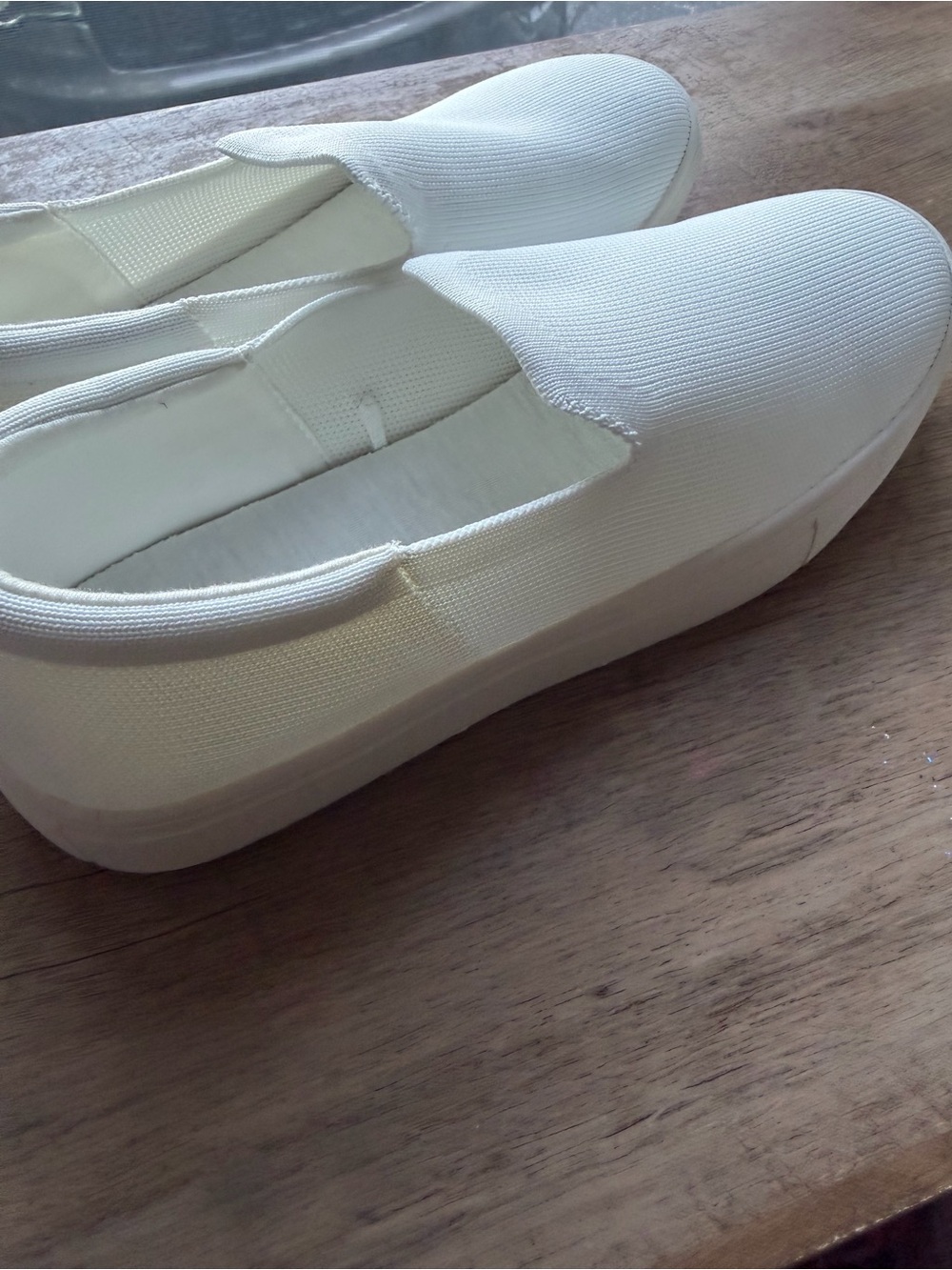 Old Navy Women's Slip-On Platform Canvas Sneakers in Off-White